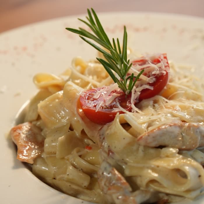 Penne Alfredo